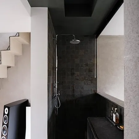 Apartamento Shelter 7 *