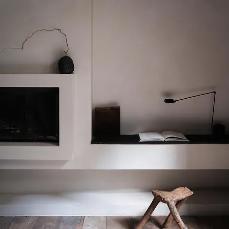 Διαμέρισμα Shelter 7 *