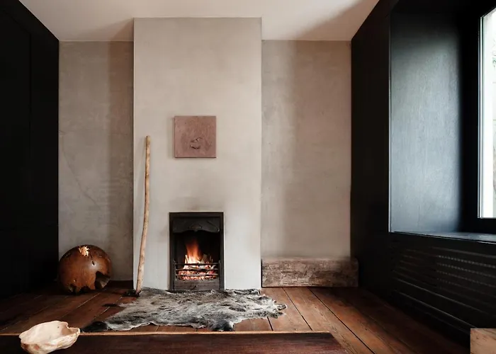 아파트 Shelter 7 *